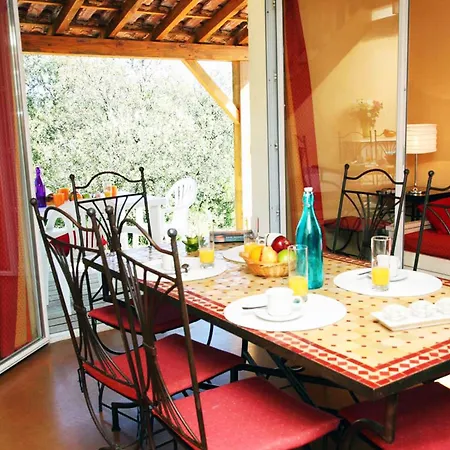 Goelia Les Portes Des Cevennes 假日公园 Sauve