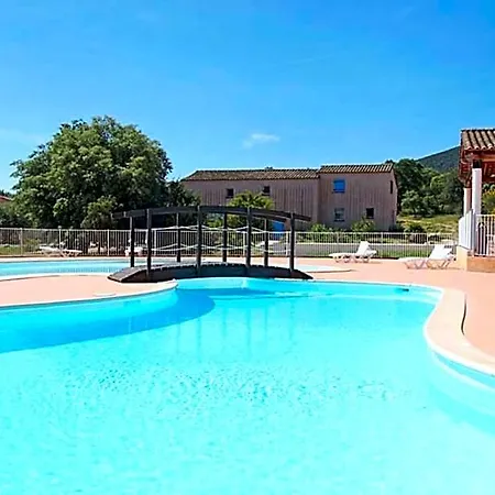 Goelia Les Portes Des Cevennes 3*