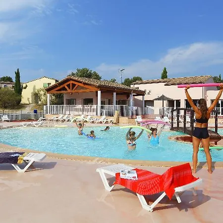 ホリデーパーク Goelia Les Portes Des Cevennes 3*