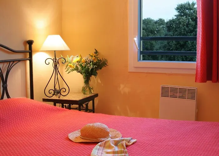 Goelia Les Portes Des Cevennes Holiday park Sauve