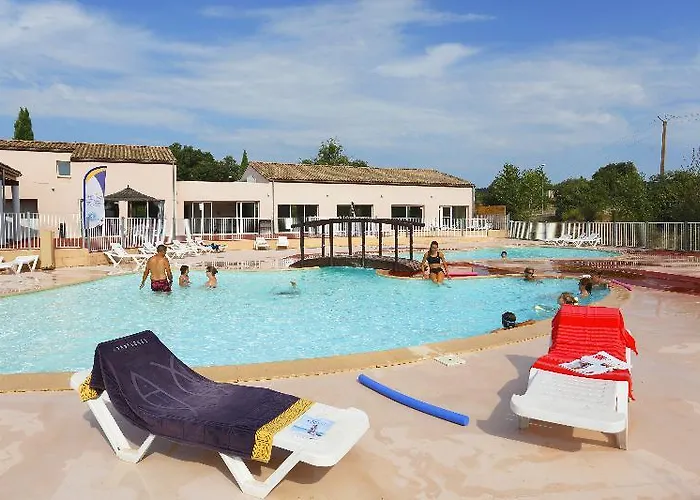 Goelia Les Portes Des Cevennes 3*